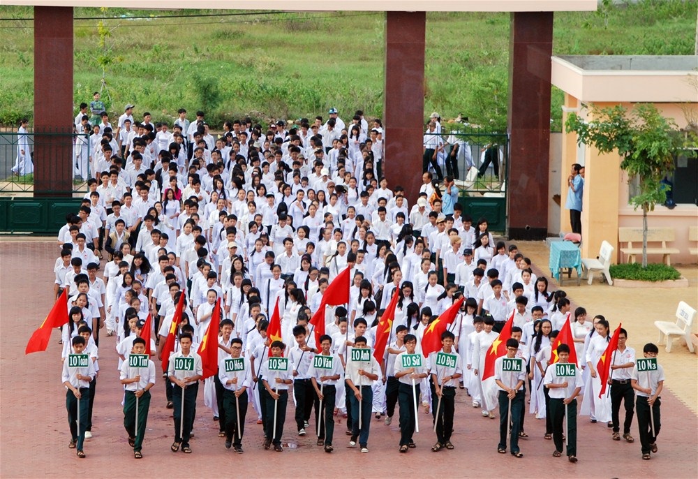 Thông báo Về việc tập trung học sinh năm học 2022 - 2023