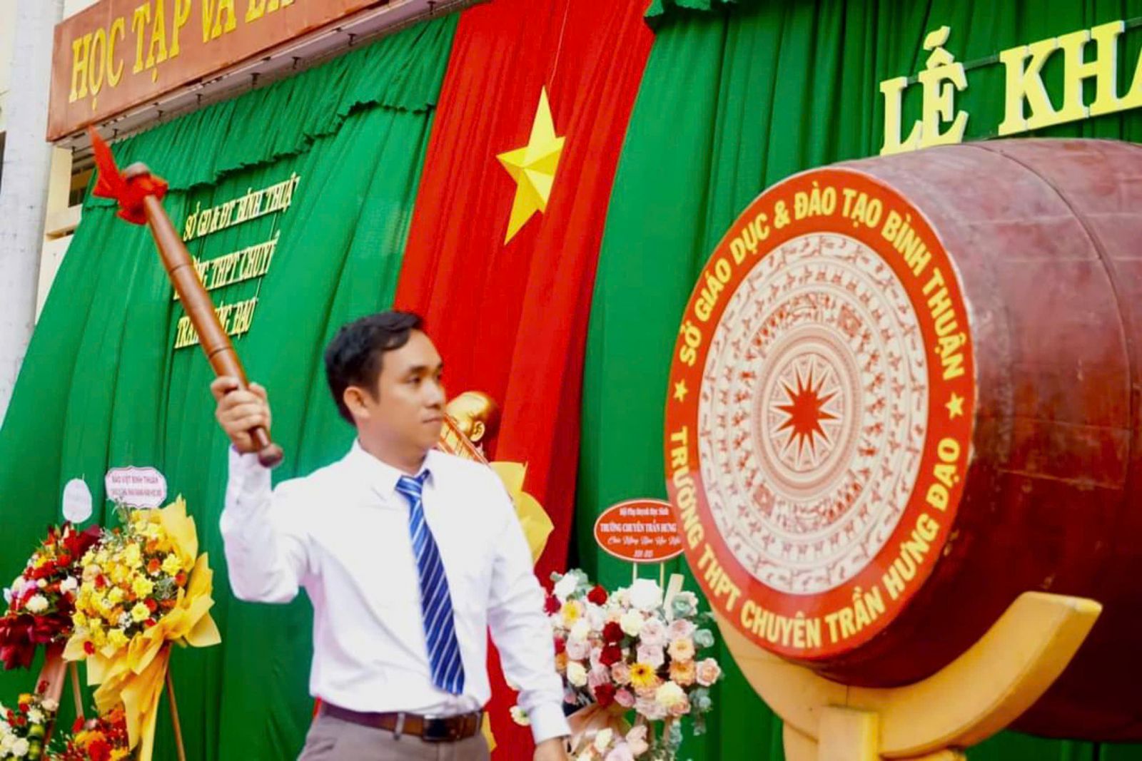 Trường THPT chuyên Trần Hưng Đạo long trọng tổ chức lễ Khai giảng năm học 2024 – 2025